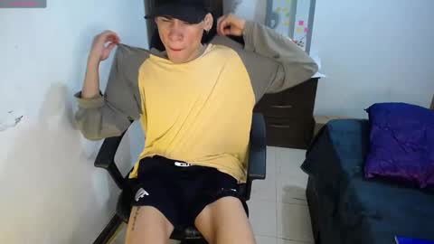 Snapshot of poysonsam chatting on January 2025 01:52:02 PM Ricksam online show from January 2025 01:52:02 PM