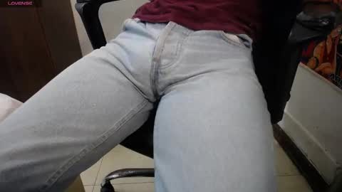 Snapshot of poysonsam chatting on November 2025 09:48:01 PM Ricksam online show from November 2025 09:48:01 PM