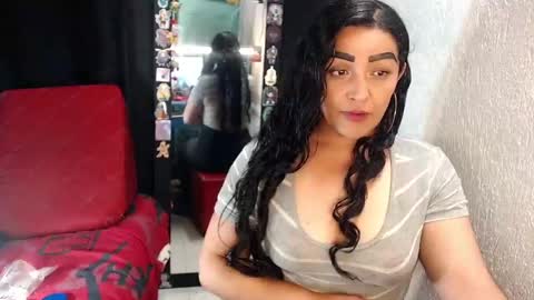 Snapshot of ppepittaaredd chatting on December 2024 04:38:02 AM maryana online show from December 2024 04:38:02 AM