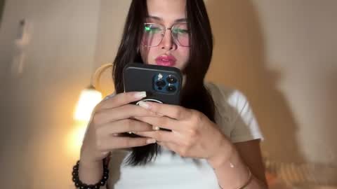 Oh my Amber online show from February 2025 04:00:02 PM