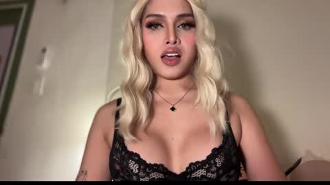 Oh my Amber online show from February 2025 12:10:01 AM