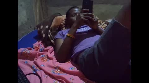 Snapshot of precious_nesh chatting on June 2026 10:27:02 AM precious_nesh online show from June 2026 10:27:02 AM