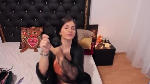 Snapshot of preciousailly chatting on November 2025 05:39:02 AM Ailyn online show from November 2025 05:39:02 AM