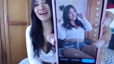 Snapshot of pregnant_love1 chatting on October 2025 03:33:02 PM ---- online show from October 2025 03:33:02 PM