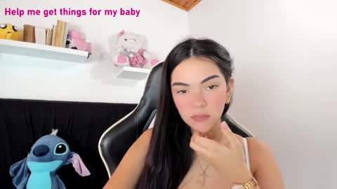 Angelly online show from December 2024 11:22:02 AM