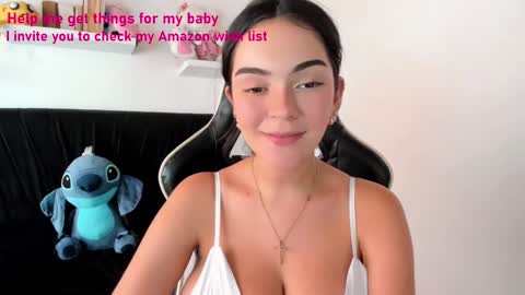 Angelly online show from December 2024 05:33:01 PM