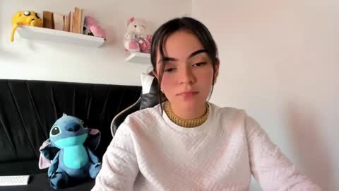 Angelly online show from December 2024 02:28:01 PM