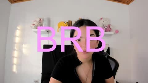 Angelly online show from December 2024 11:29:01 AM