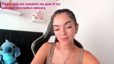 Angelly online show from January 2025 05:56:01 PM