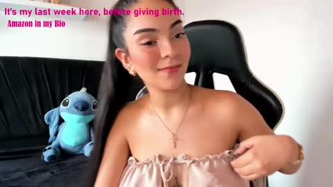 Angelly online show from January 2025 05:41:01 PM