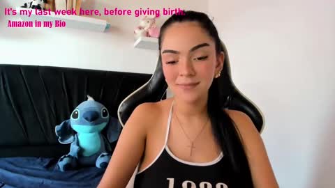 Angelly online show from January 2025 02:49:01 PM