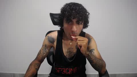 Plux online show from February 2025 11:37:02 PM