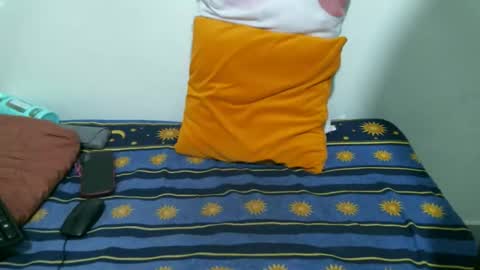 Snapshot of preshty chatting on November 2025 06:40:02 PM preshty online show from November 2025 06:40:02 PM