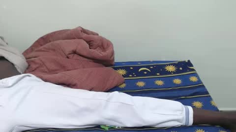 Snapshot of preshty chatting on December 2025 01:49:02 PM preshty online show from December 2025 01:49:02 PM