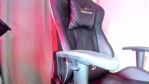 PRESSURE online show from February 2026 10:38:01 AM