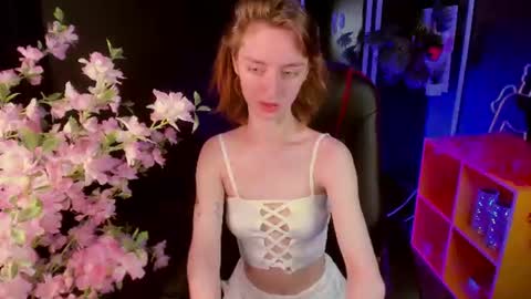 Lady vikki  online show from June 2026 05:56:02 AM