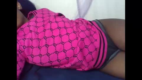 pretty_ass07 online show from March 2026 04:36:01 PM