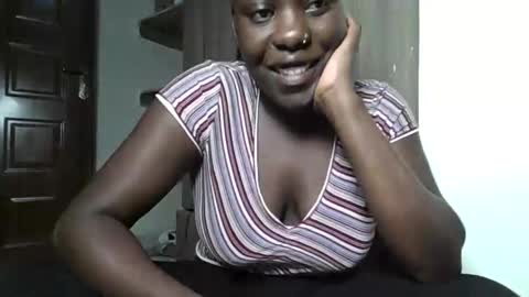 Snapshot of pretty_barbz chatting on January 2026 12:36:01 AM pretty_barbz online show from January 2026 12:36:01 AM