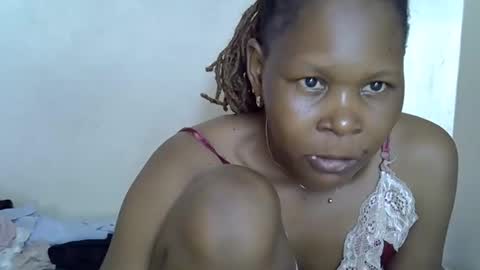 pretty_doreen online show from December 2025 01:40:01 PM