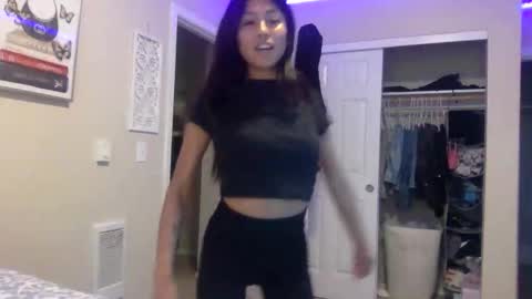 Snapshot of pretty_girl828687 chatting on October 2025 09:49:02 PM pretty_girl828687 online show from October 2025 09:49:02 PM