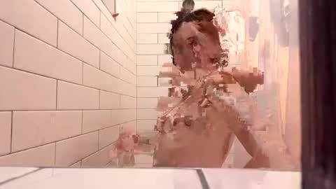 Snapshot of pretty_in_p1nk chatting on January 2025 04:27:01 AM Sophie online show from January 2025 04:27:01 AM