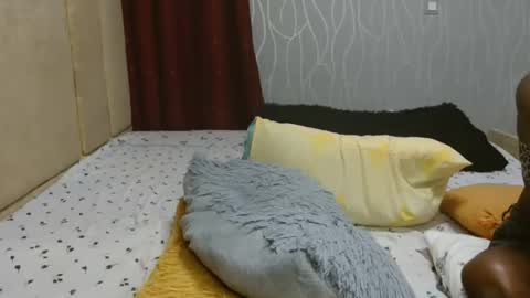 Pretty online show from February 2026 07:23:02 PM