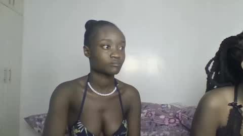 pretty luv1 online show from December 2025 02:40:02 AM