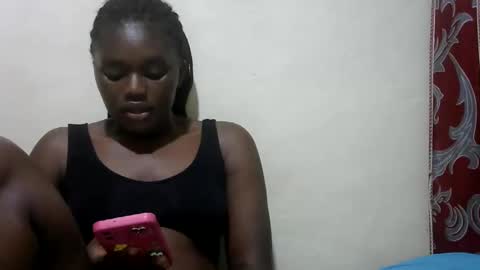 pretty_melan online show from February 2026 03:52:02 PM