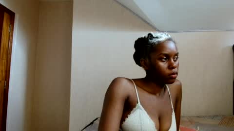 Snapshot of pretty_nyra chatting on July 2026 01:30:02 PM Nyra online show from July 2026 01:30:02 PM