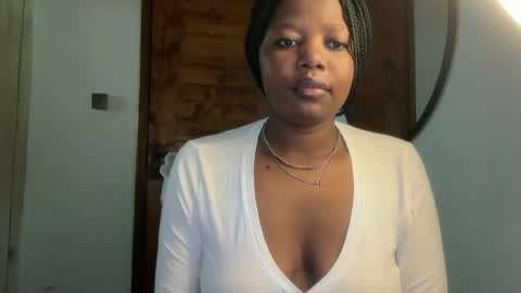Pretty peaches online show from June 2026 01:45:02 PM