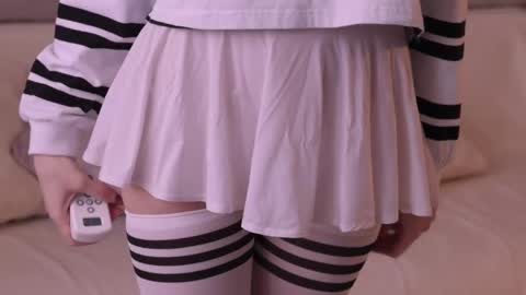 Elina online show from April 2026 09:26:02 AM
