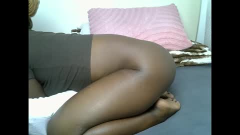 Essy online show from April 2026 12:02:01 PM