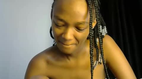 Snapshot of pretty_queennie chatting on May 2026 10:18:01 PM Pretty doll online show from May 2026 10:18:01 PM
