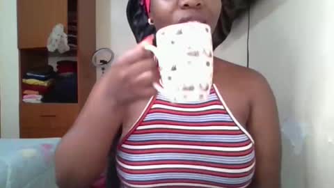 pretty_shila online show from April 2026 11:29:01 AM