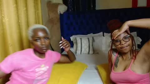 Snapshot of pretty_soniah chatting on April 2026 10:49:02 AM soniah online show from April 2026 10:49:02 AM