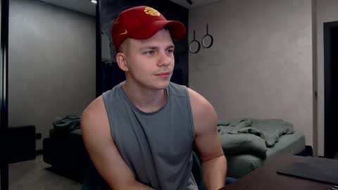 Justin online show from March 2025 03:40:01 AM