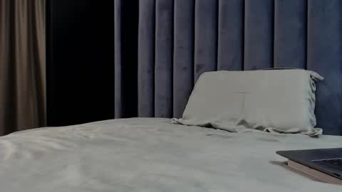 Justin online show from December 2025 06:29:02 AM