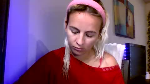 Snapshot of prettybabypetite chatting on March 2026 10:17:03 PM Missy Jack online show from March 2026 10:17:03 PM