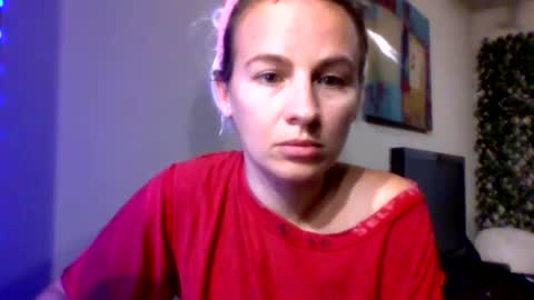 Snapshot of prettybabypetite chatting on March 2026 12:04:02 AM Missy Jack online show from March 2026 12:04:02 AM