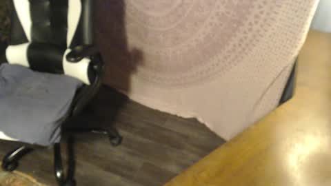 prettybigben online show from January 2025 01:13:02 AM