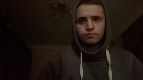 prettyboyhot01 online show from September 2025 12:21:02 PM