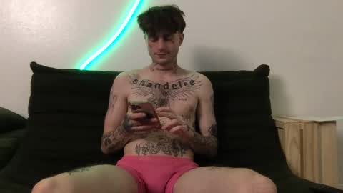 pretty boy online show from November 2025 05:30:02 AM