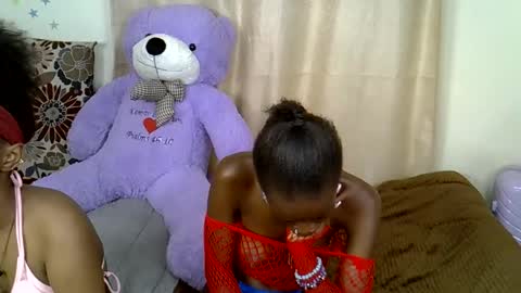 Bunny online show from November 2025 12:54:01 AM