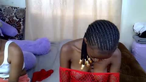 Bunny online show from November 2025 01:26:02 PM