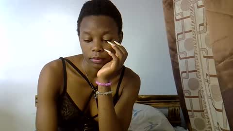 Snapshot of prettycoco_ chatting on May 2026 09:20:02 PM coco online show from May 2026 09:20:02 PM