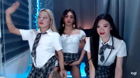 ASHLEY online show from January 2025 09:43:02 AM