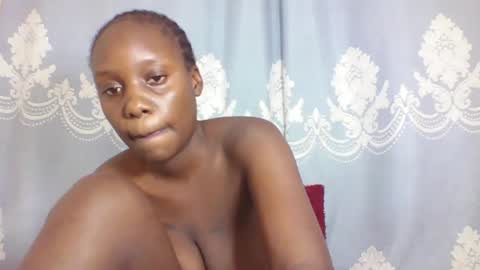 Snapshot of prettydarkskin002 chatting on March 2025 05:18:01 PM SHANIA online show from March 2025 05:18:01 PM