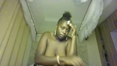 prettydulce online show from March 2026 03:33:01 AM