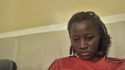 Snapshot of prettyeve25 chatting on September 2025 10:32:01 PM eve online show from September 2025 10:32:01 PM