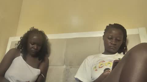 Snapshot of prettyeve25 chatting on September 2025 07:20:02 AM eve online show from September 2025 07:20:02 AM